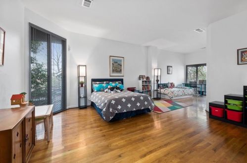 391 9 St, Atlanta GA 30309-4211 exterior