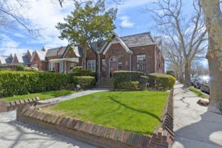 3202 Fillmore Ave, Brooklyn, NY 11234-4837