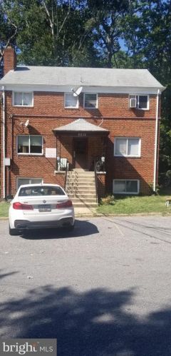 8212 Houston Ct, Silver Spring MD exterior