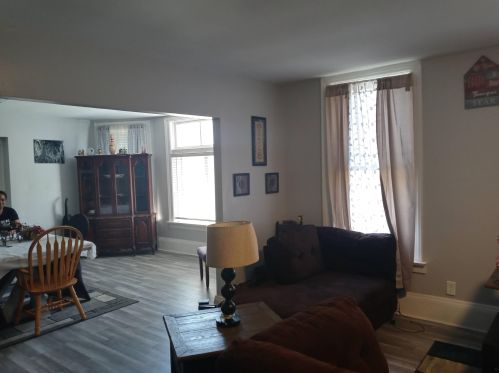 2437 2nd St, Milwaukee WI 53212-2809 exterior