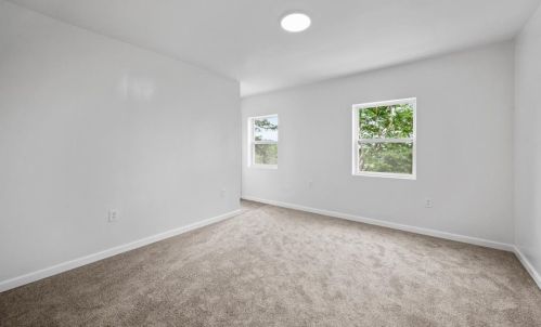 217 Logan St, Pittsburgh PA  15209-2811 exterior