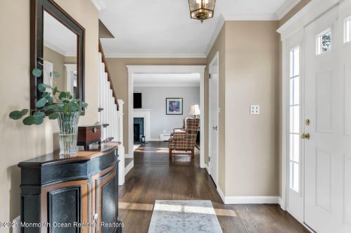 21 Tyson Dr, Red Bank NJ exterior