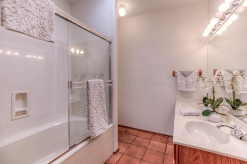 5428 Francisco Loop, Tucson AZ  85712-1388 exterior