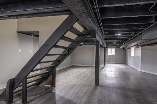 518 6 Ave, Broadview IL 60153-1149 exterior