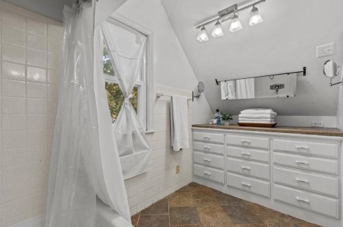 4156 97, Milwaukee WI 53222-1417 exterior