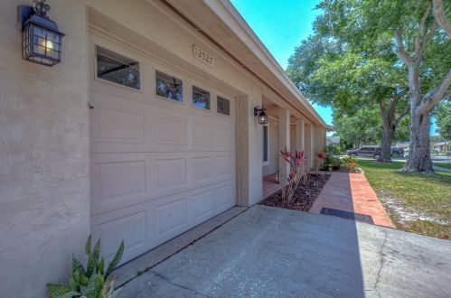 12527 Cardiff Dr, Tampa FL  33625-6593 exterior