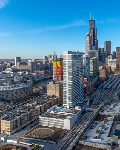 801 Financial Pl, Chicago IL  60605 exterior