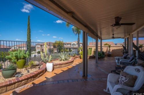 44374 Nighthawk Pass, Temecula CA 92592-1315 exterior