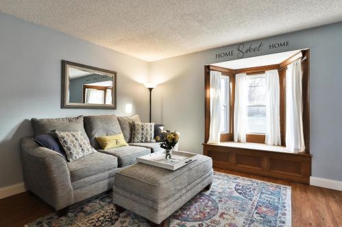 5321 Staely Ave, Saint Louis MO 63123-3652 exterior