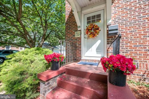 129 Dickinson St, Pilesgrove, NJ 08098-1316