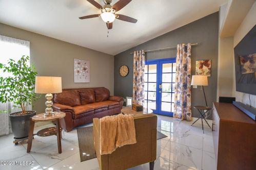 6802 Quailwood Way, Tucson AZ 85757-6923 exterior