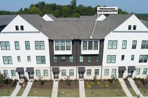 6565 Beacon Dr, Atlanta, GA 30328