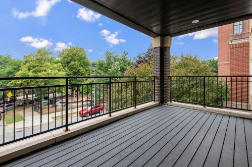 1841 Sheffield Ave, Chicago IL  60614-5026 exterior