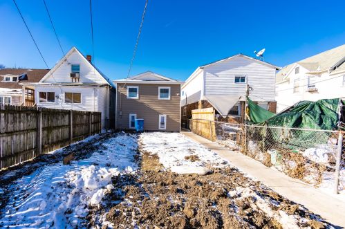 11205 Hermosa Ave, Chicago IL  60643-4229 exterior