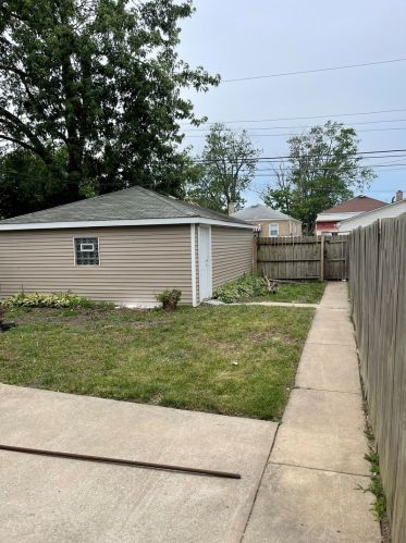 12218 Loomis St, Chicago IL  60643-5418 exterior