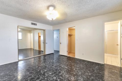 10815 37 Ave, Phoenix AZ 85053-2804 exterior