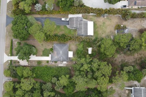 340 31 St, Naples FL 34117-3106 exterior