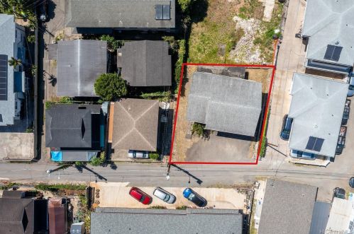 1428 Pua Ln, Honolulu HI 96817-3536 exterior