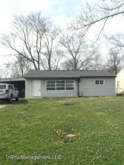 2242 Graham Ave, Indianapolis IN  46218-4136 exterior