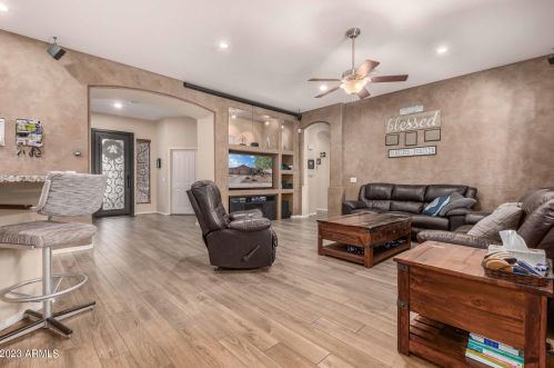 2174 Springfield Pl, Chandler AZ 85286-1205 exterior