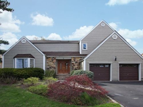 92 Newbrook Ln, Springfield, NJ 07081-3020