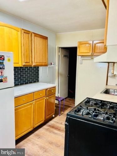 1833 29th St, Philadelphia PA  19121-1808 exterior