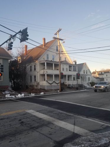 30 Centre St, Concord, NH 03301-6306