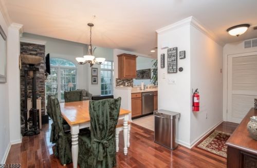 508 Donato Cir, Scotch Plains NJ 07076-1073 exterior