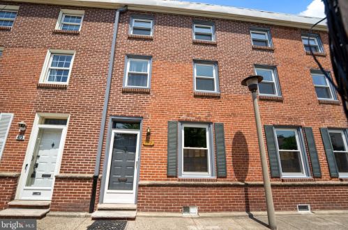 417 George St, Philadelphia PA  19123-1433 exterior