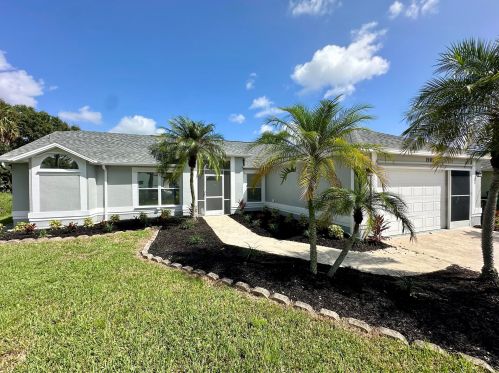 1985 Leafy Rd, Fort Pierce, FL 34953-1328