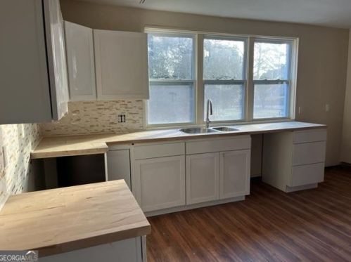 1001 Jefferson Ave, Atlanta GA 30315-7107 exterior