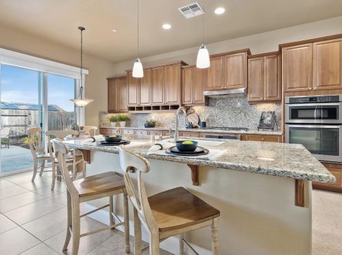 584 Lefevre Dr, Folsom, CA 95630-6194