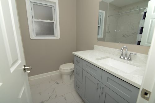 1638 74th Ct, Chicago IL  60707-4221 exterior