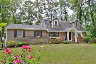 11 Cedar Trl, Kinnelon, NJ 07405-2827