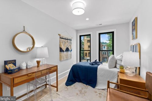 3705 Reservoir Rd, Washington DC  20007-2112 exterior