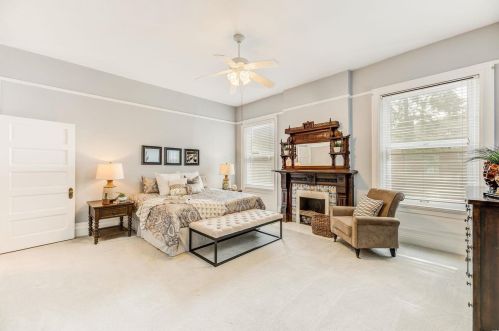 5211 Washington Pl, Saint Louis MO 63108-1117 exterior