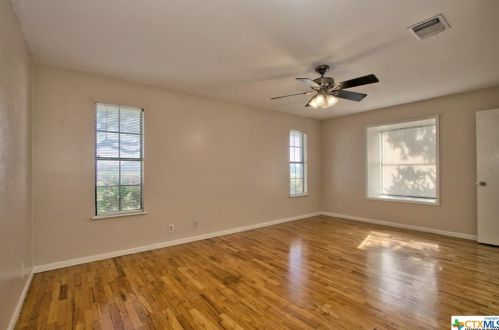 4959 Beck Rd, San Antonio TX 78263-2301 exterior