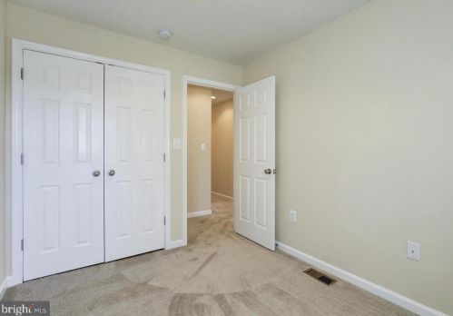 726 50th St, Washington DC  20019-4813 exterior