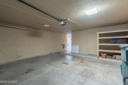 9814 1st St, Tucson AZ  85748-1950 exterior