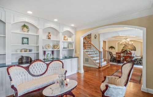 2551 Essex Ln, Atlanta GA 30331-7855 exterior