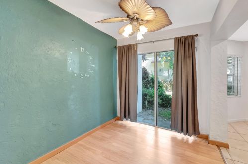 6627 Via Regina, Boca Raton FL 33433-3919 exterior