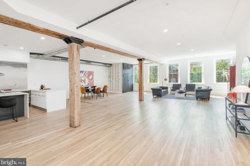 2218 Emerald St, Philadelphia PA 19134-2505 exterior