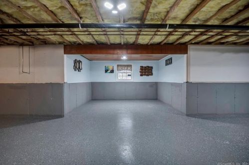 239 Mack Rd, Exeter CT 06249-1720 exterior