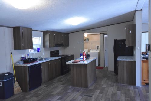 518 Woodlands Blvd, Defuniak Springs FL  32433-6846 exterior