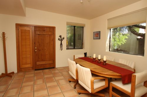 9884 Ridge Shadow Pl, Tucson AZ  85704-7964 exterior