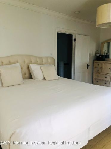 225 Cedar Ave, Red Bank NJ 07704 exterior