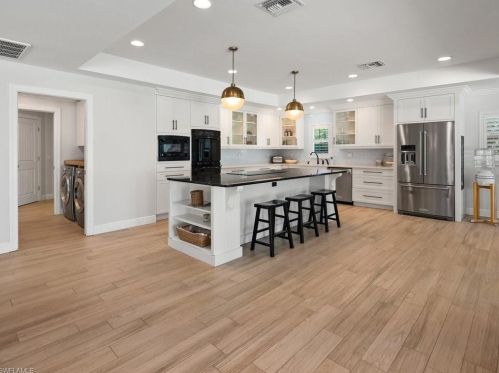 143 Mahogany Dr, Naples FL exterior