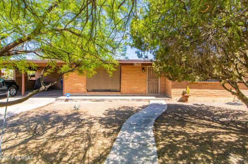 3556 Christmas Pl, Tucson AZ  85716-1230 exterior