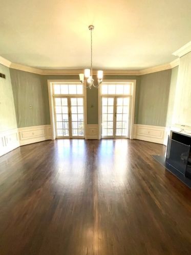 4919 Centre Ave, Pittsburgh PA 15213-1896 exterior