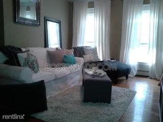 7 Beckler Ave, Boston MA  02127 exterior